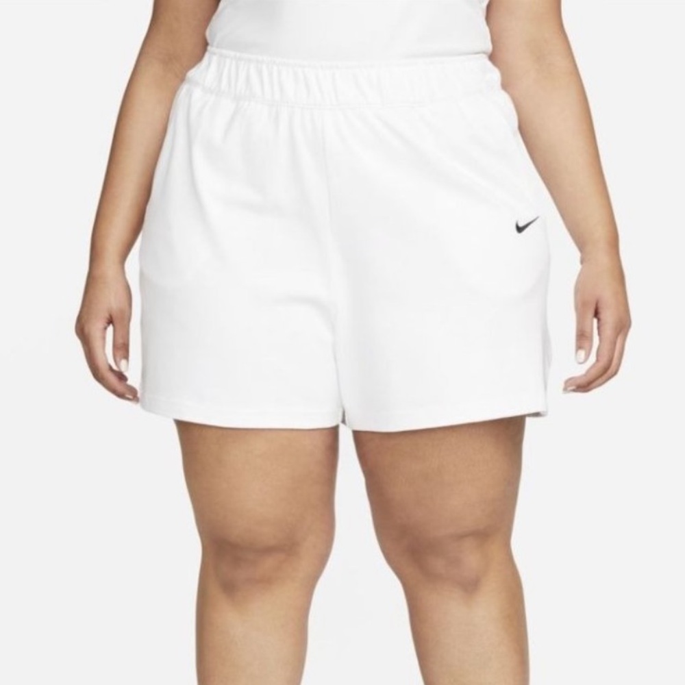 Nike Women's Plus Size Athletic‎ Shorts - White 1X